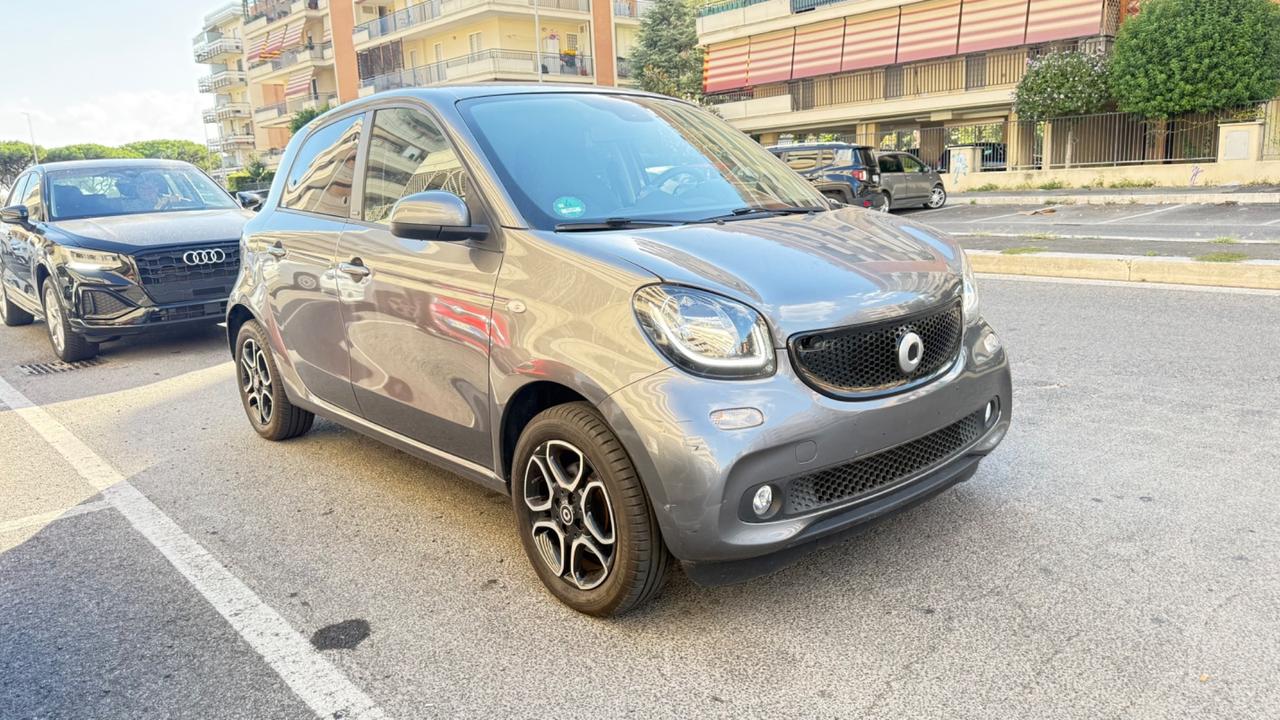 Smart ForFour 90 0.9 Turbo twinamic Prime LED NAVI PDC PELLE KAMERA PANORAMA CERCHI 15