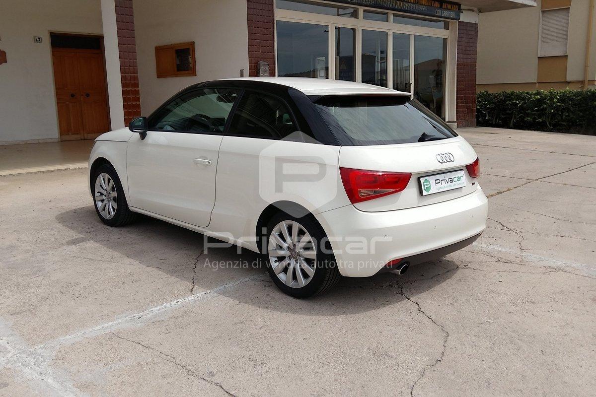 AUDI A1 1.6 TDI Attraction