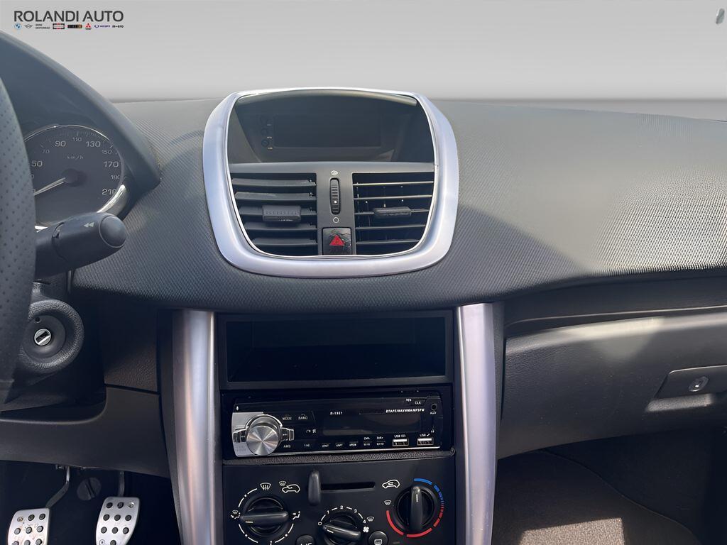 Peugeot 207 CC 1.6 Feline