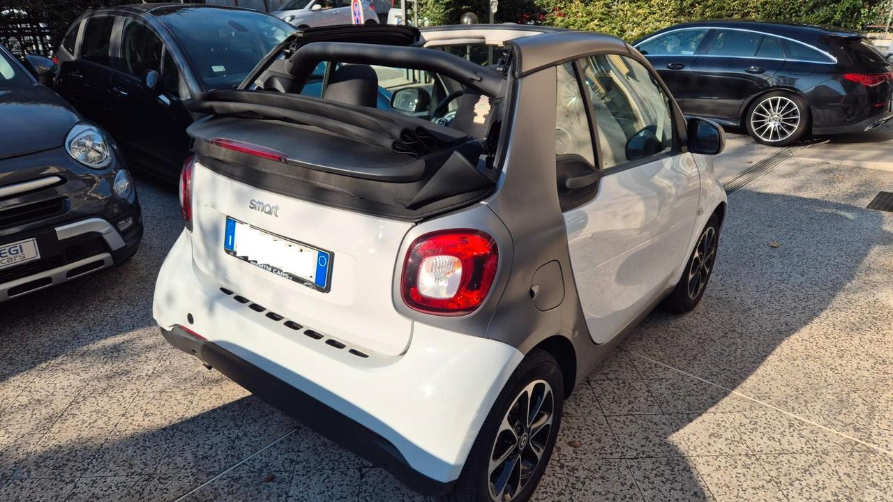 Smart ForTwo 70 1.0 cabrio Passion