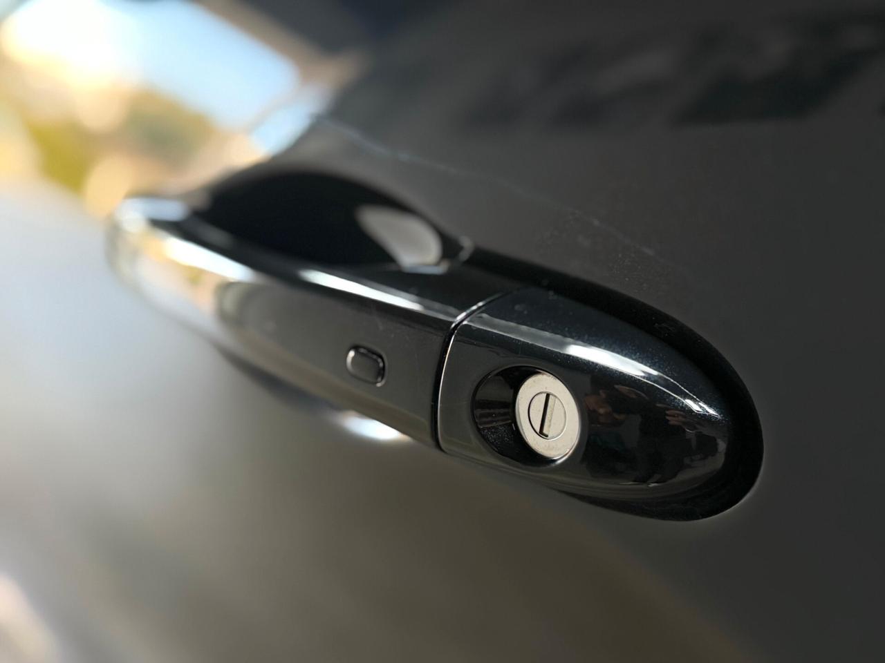 Maserati Ghibli V6 Diesel 275 CV Gransport VERSIONE NERISSIMO/TETTUCCIO