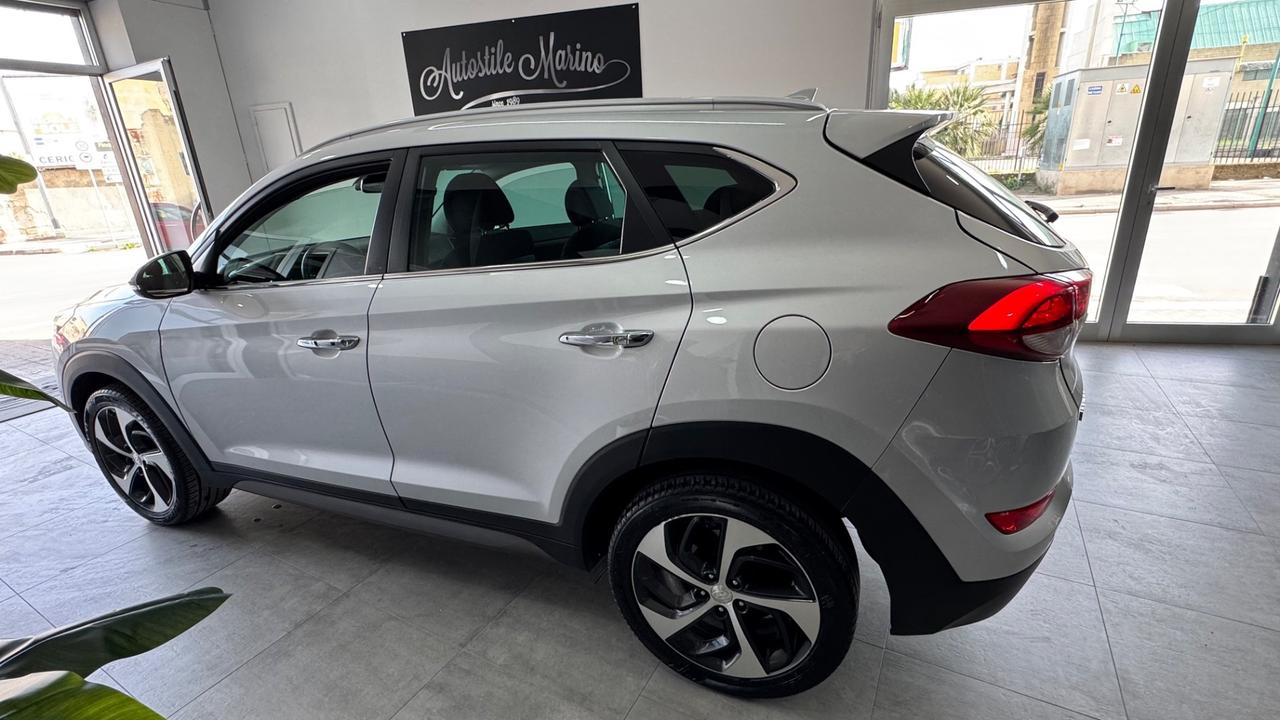 Hyundai Tucson 1.7 CRDi XPossible-2017