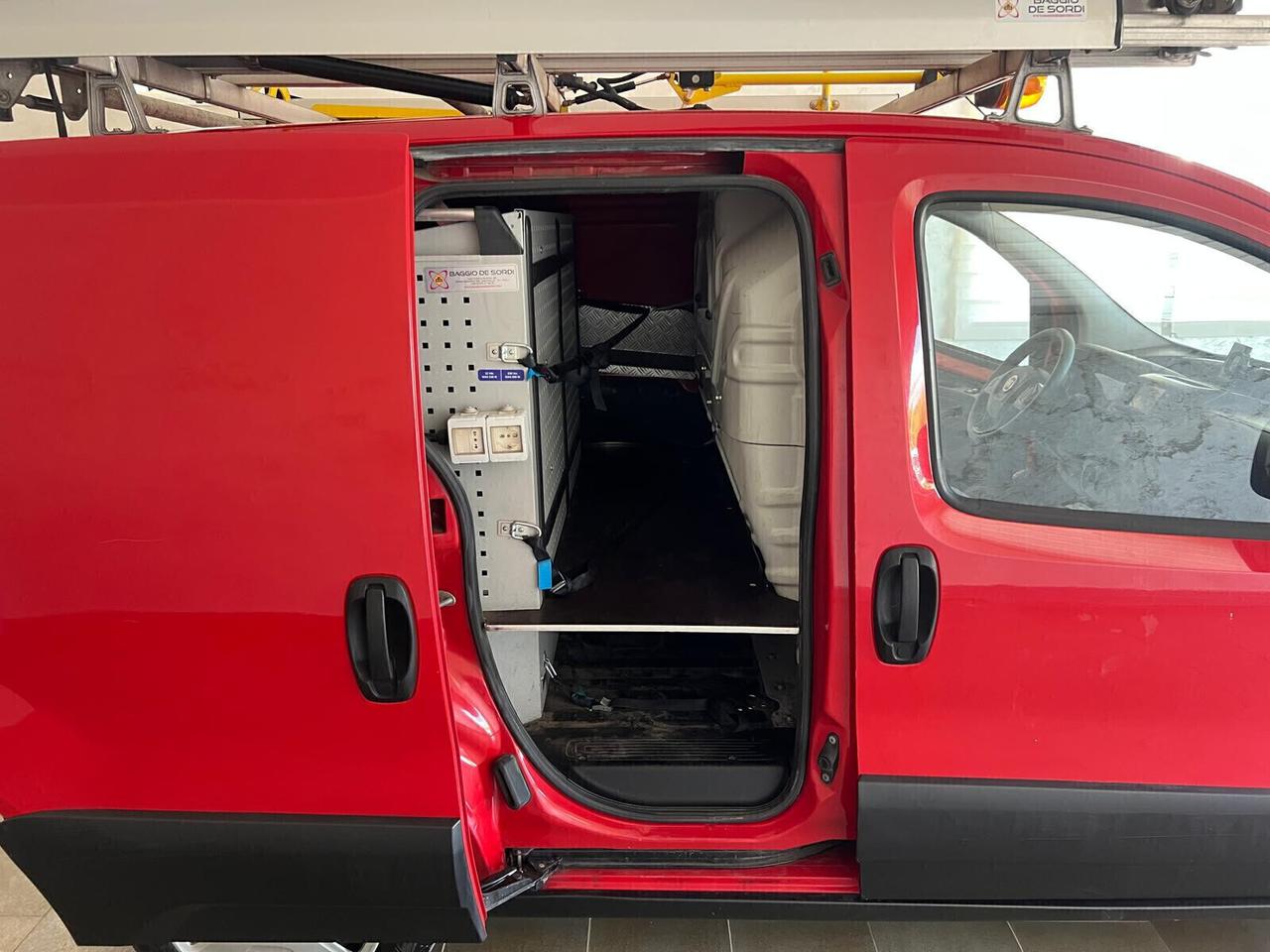 Fiat Fiorino 1.3 MJT 95CV Cargo Adventure 2017