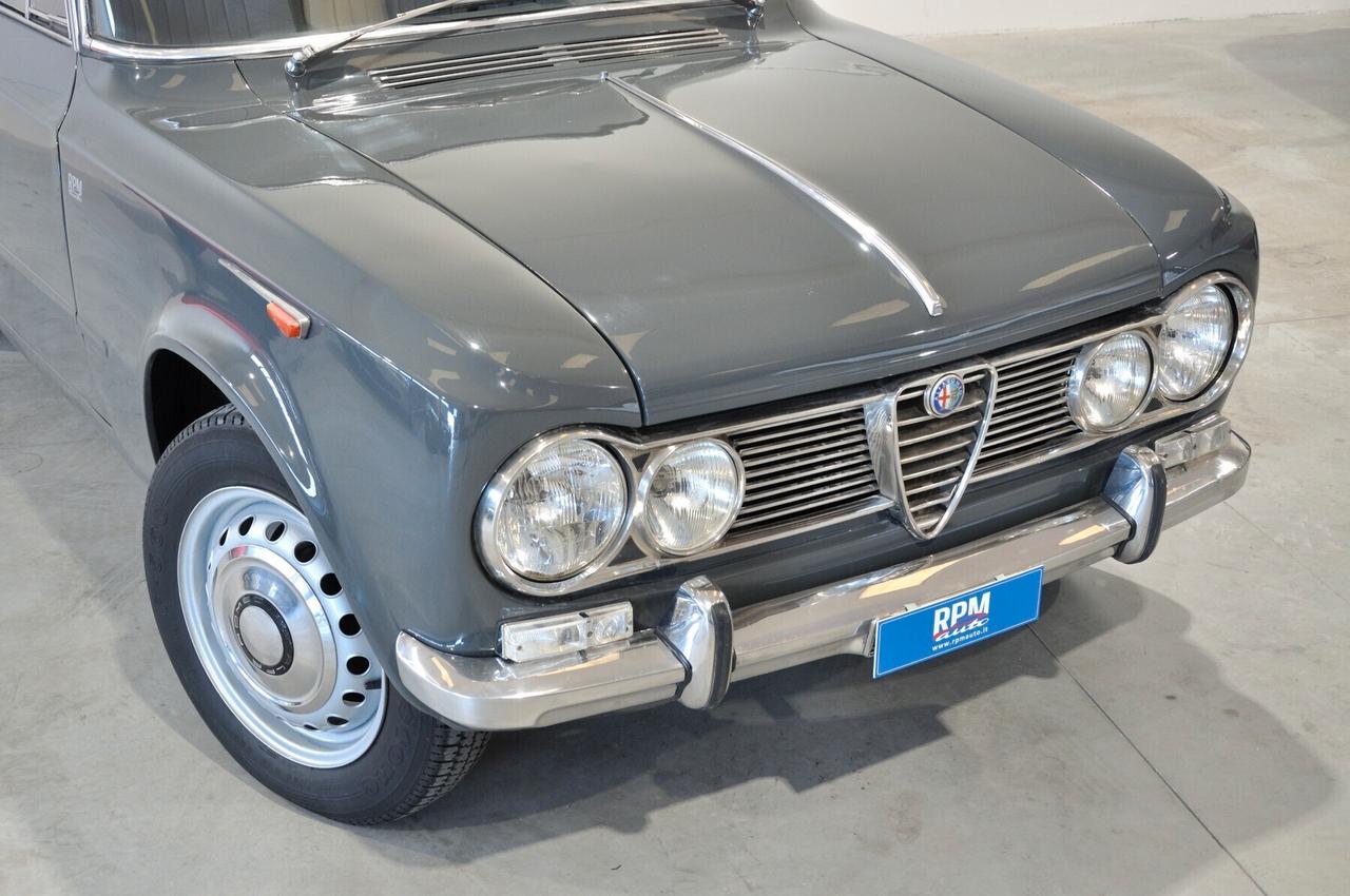 Alfa Romeo Giulia TI 1600 Prima Serie targhe nere