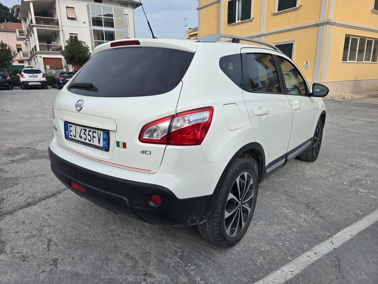 Nissan Qashqai 2.0 dCi DPF Tekna