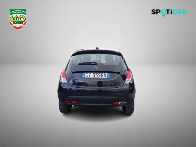LANCIA Ypsilon 1.0 FireFly 5 porte S&S Hybrid Gold