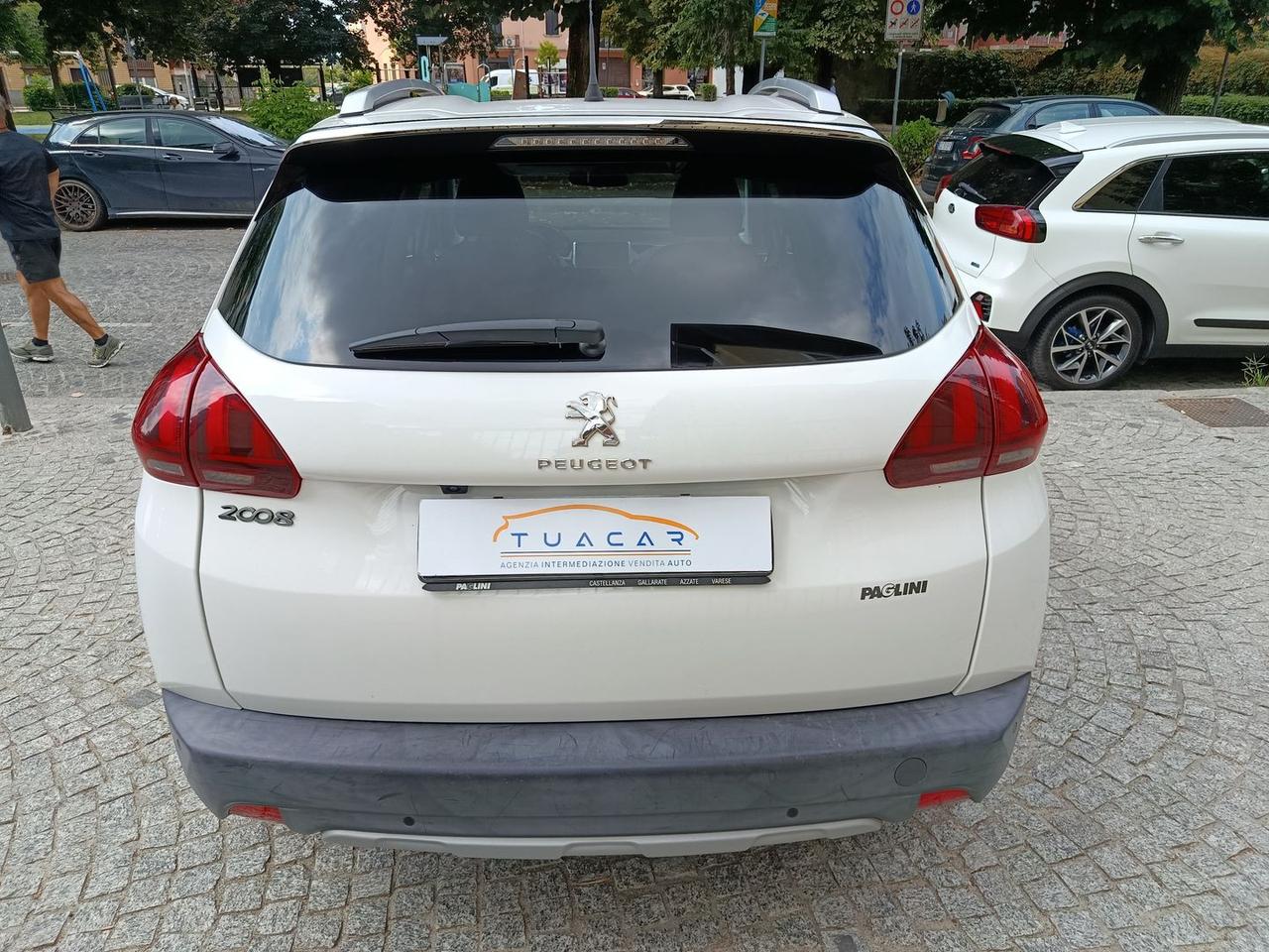 Peugeot 2008 Allure 1.6 Blue HDI 120 #6505