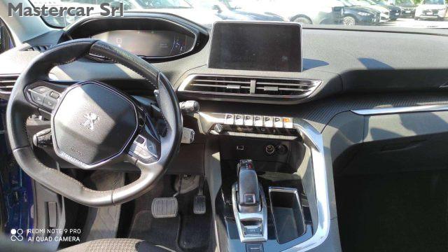 PEUGEOT 3008 3008 AUTOM 1.5 bluehdi Business s TG : GC806FJ