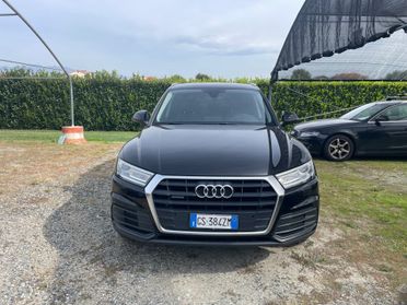 Audi Q5 40 TDI quattro S tronic Design/GARANZIA