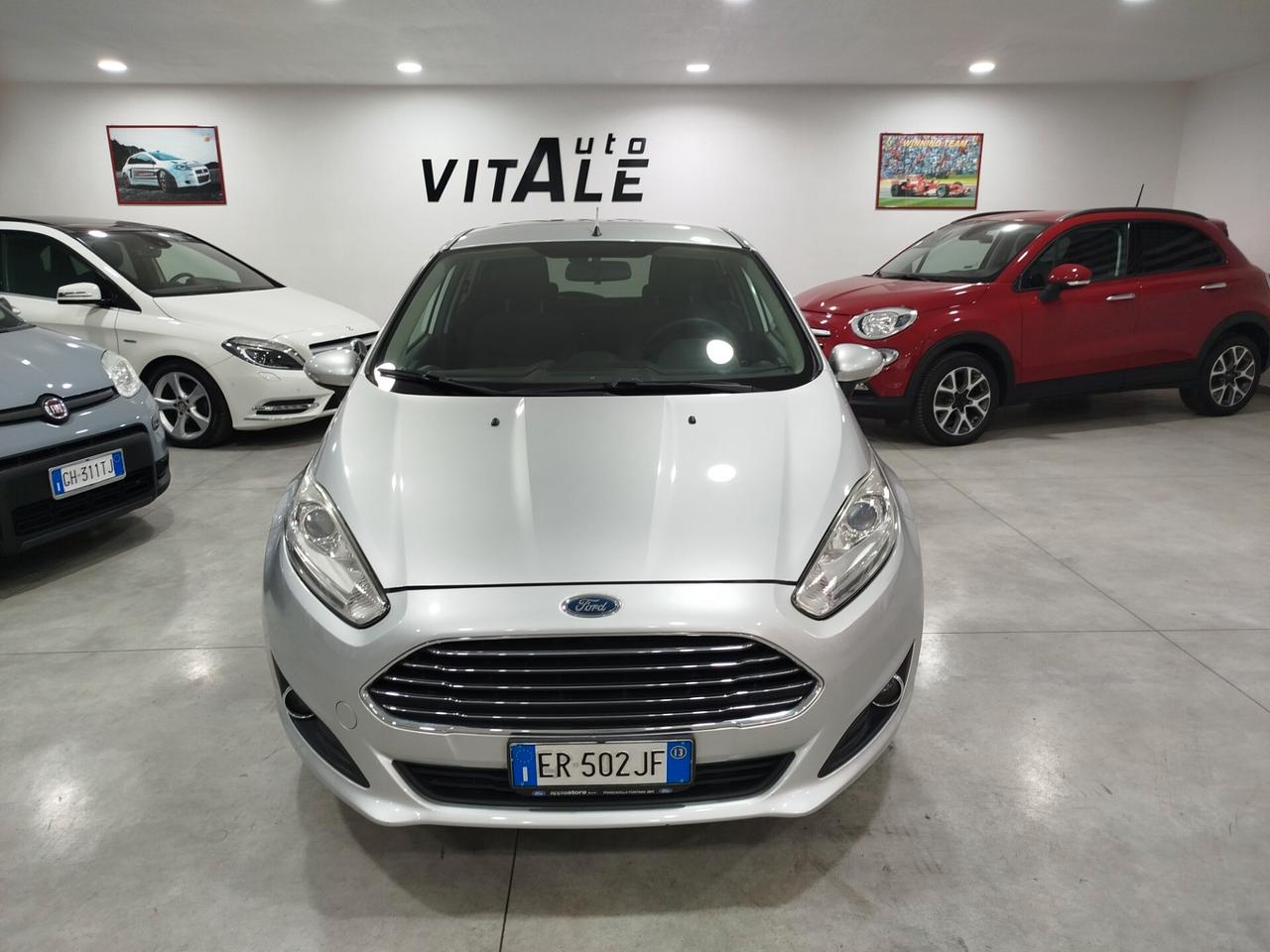 Ford Fiesta 1.2 60CV 5 porte Titanium