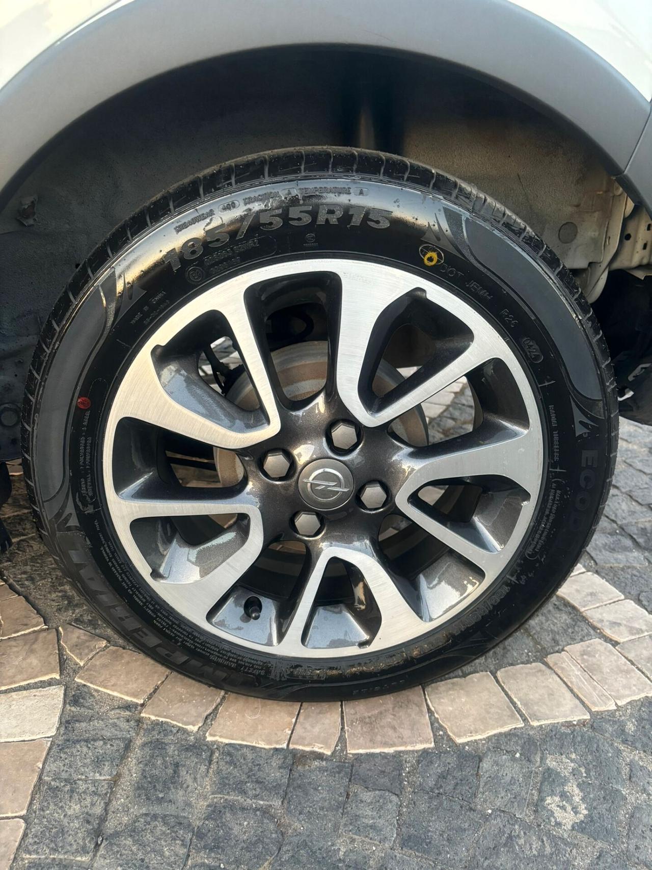 Opel Karl Rocks 1.0 75 CV
