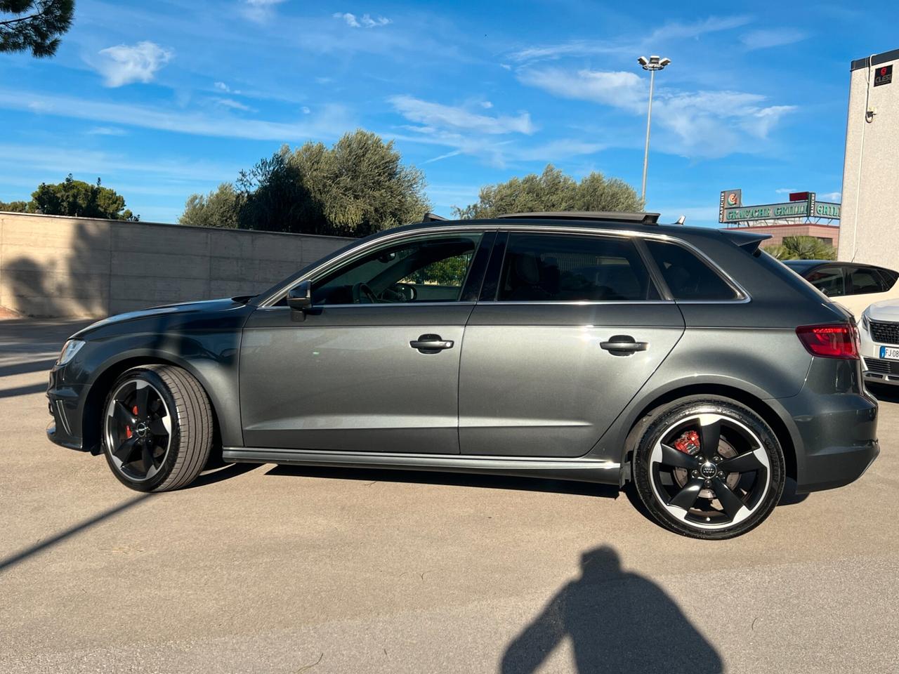 Audi A3 SPB 1.4 TGI G-Tron S-LINE CON TETTO