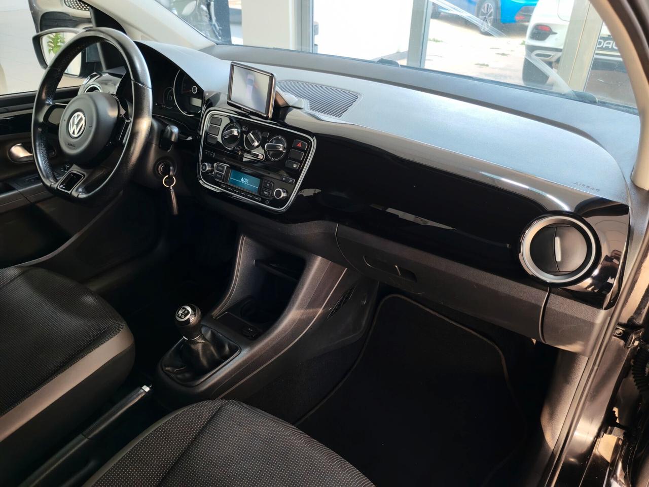 Volkswagen up! 1.0 75 CV 5p. high up!