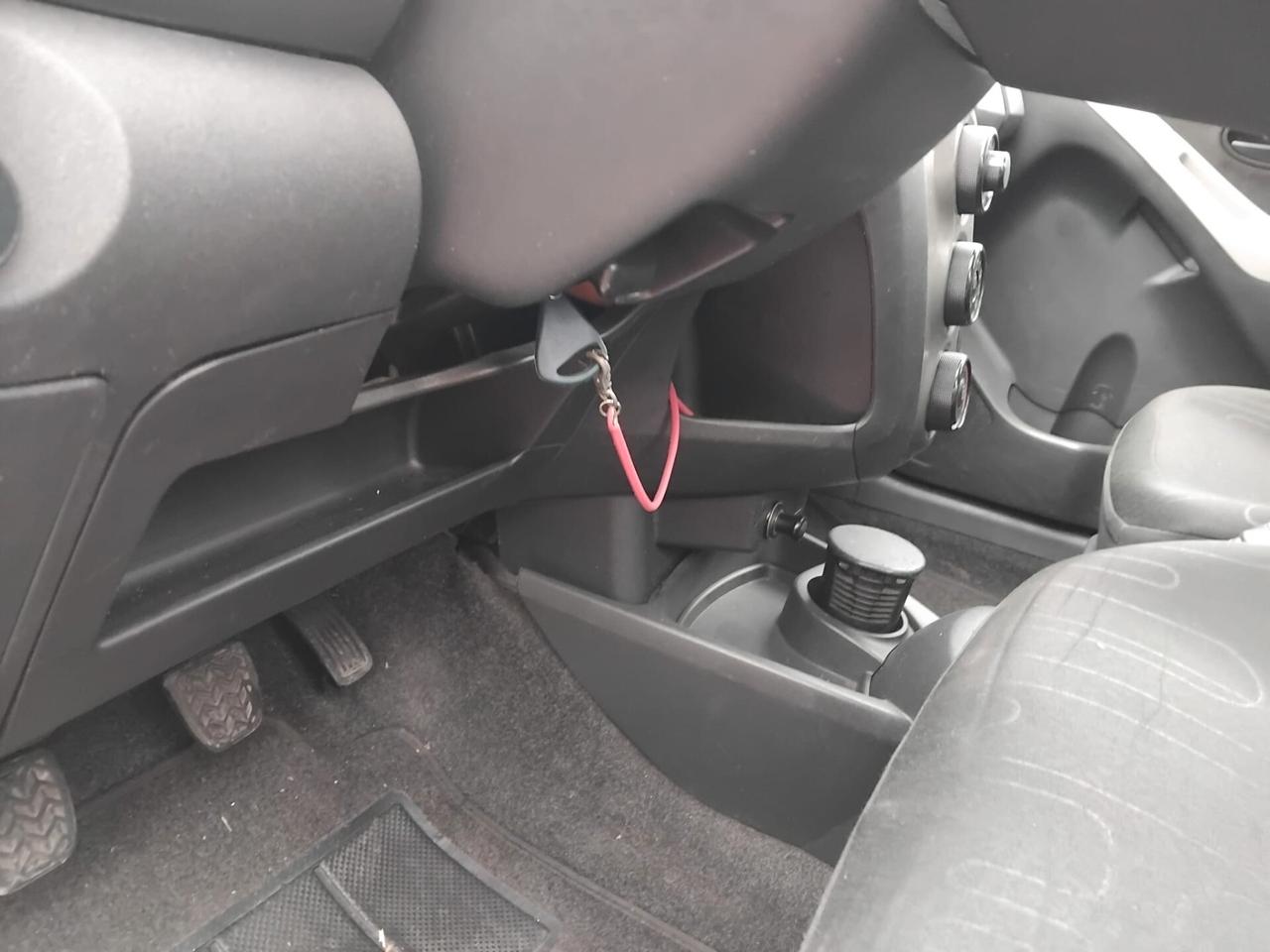 TOYOTA YARIS 1.0 BENZ/GPL CON GARANZIA