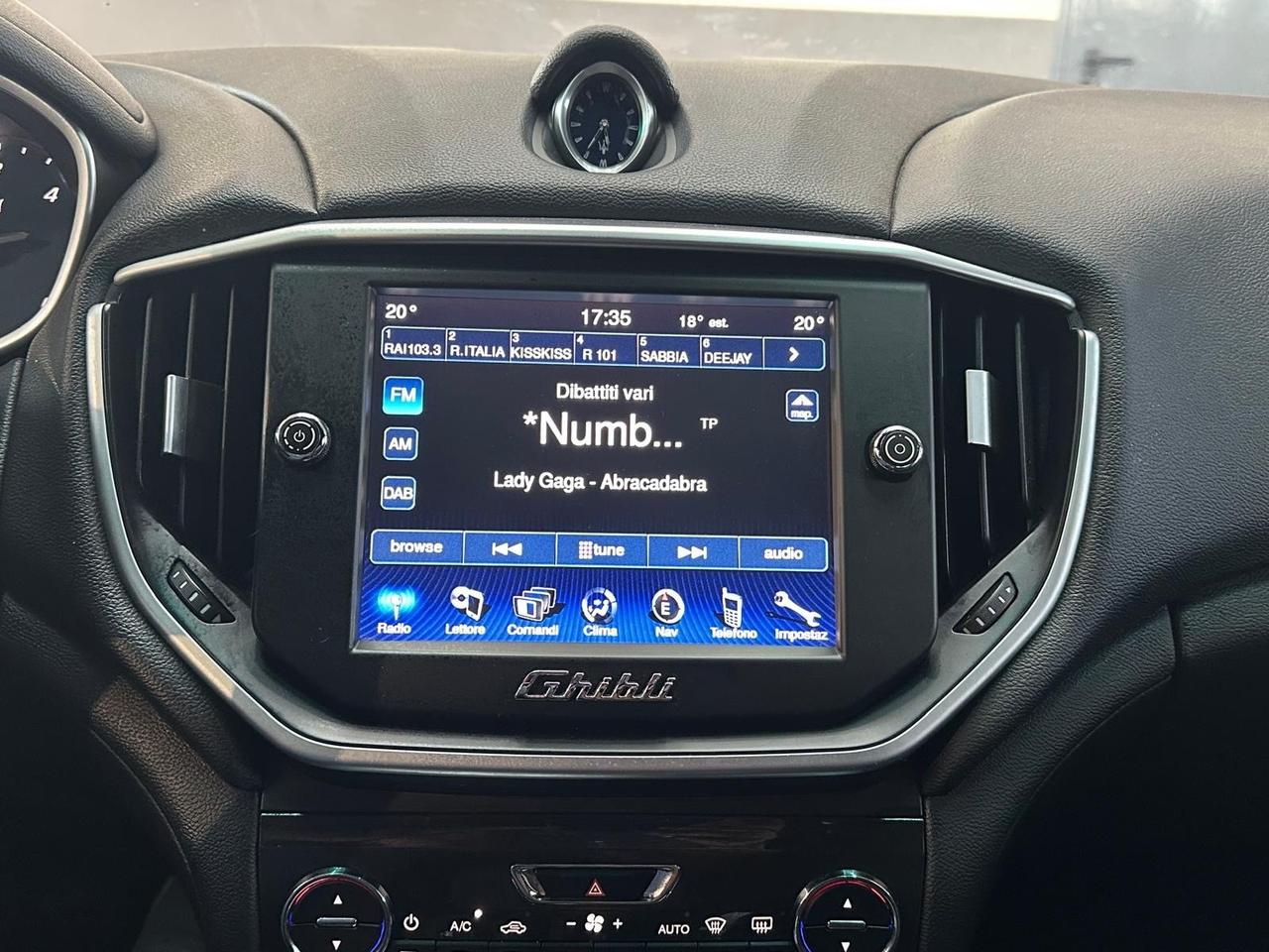 Maserati Ghibli V6 330cv