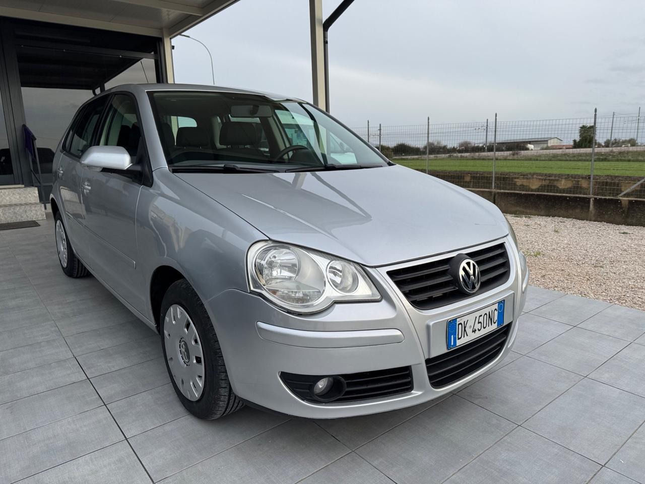 Volkswagen Polo 1.2/70CV 12V 5p. Trendline