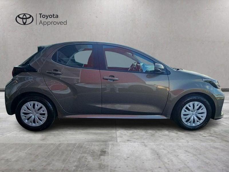 Toyota Yaris 1.0 Active MY22