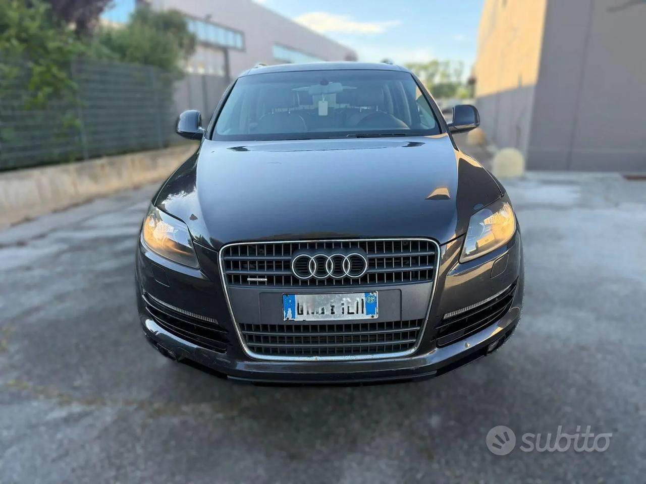 AUDI Q7 3.0 TDI 7 POST 2008 12 MESI DI GARANZIA
