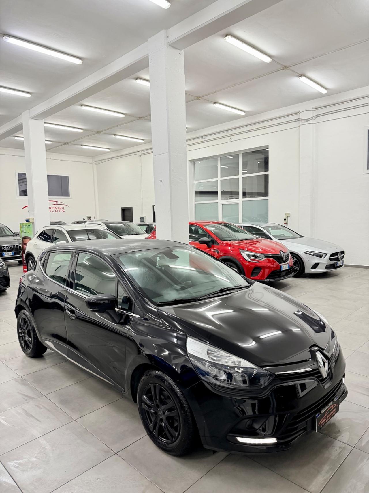 Renault Clio dCi 8V 75CV Start&Stop 5 porte FINANZIABILE