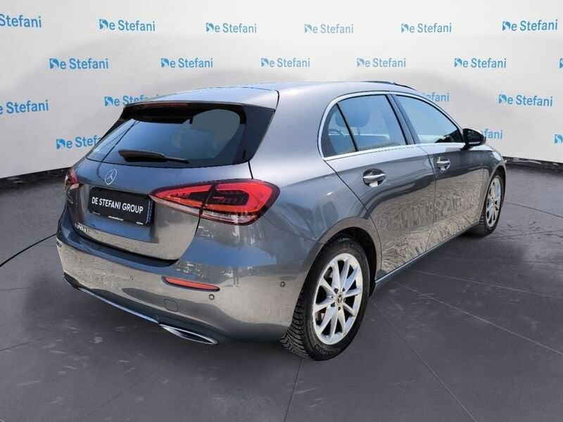 Mercedes-Benz Classe A A 180 d Automatic Sport