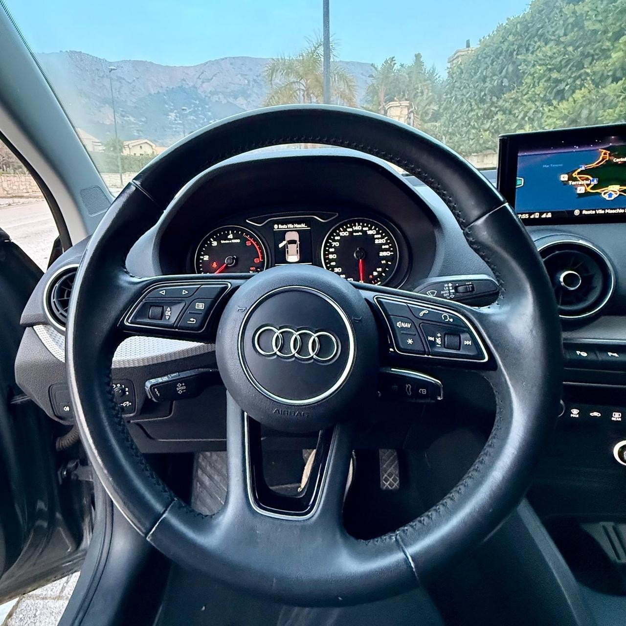 Audi Q2 30 TDI S tronic Business