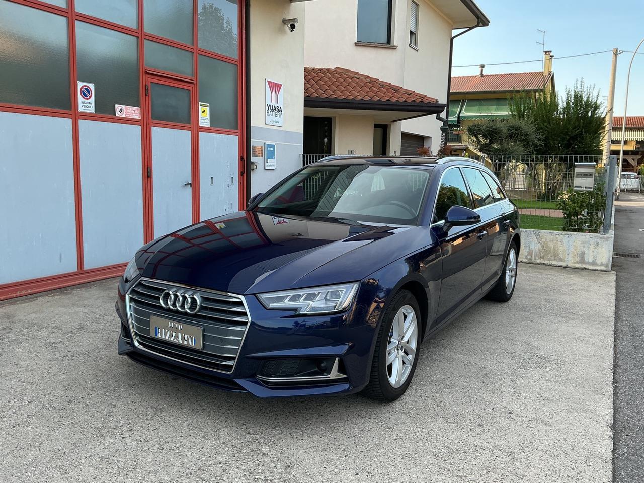 Audi A4 Avant 35 TDI S tronic Business Sport