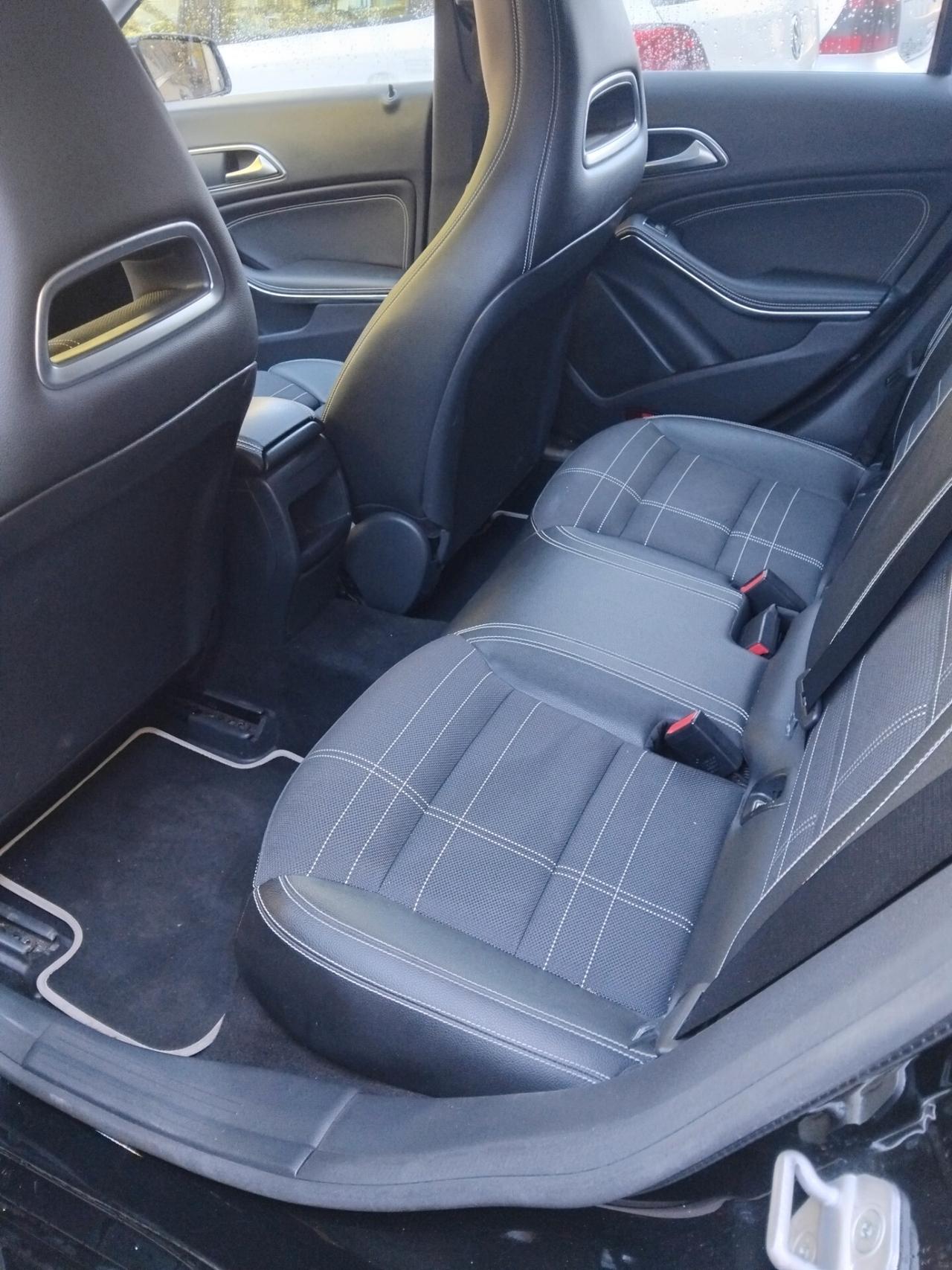 Mercedes-benz CLA 180 d S.W. Premium