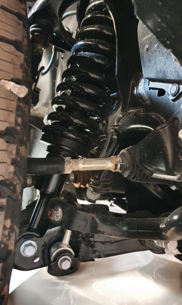 TOYOTA Land Cruiser 300 3.3 V6 7 POSTI CORAZZATO B6 / VR7 NUOVO