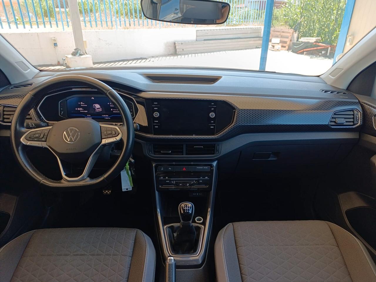 Volkswagen T-Cross 1.0 TSI 110 CV 2023