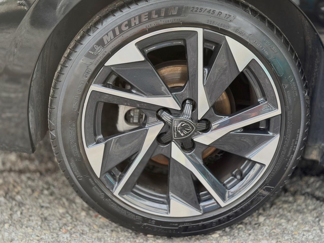 Peugeot 308 130cv Allure Pack 5p PREZZO VERO!