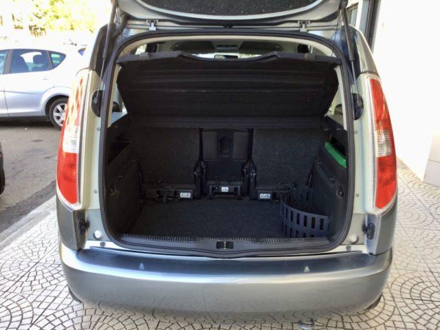 SKODA Roomster 1.6 TDI 90CV con Gancio Traino
