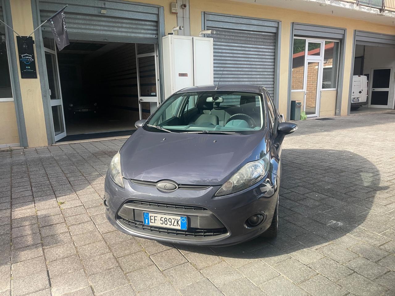Ford Fiesta 1.4 TDCi 5p. Titanium