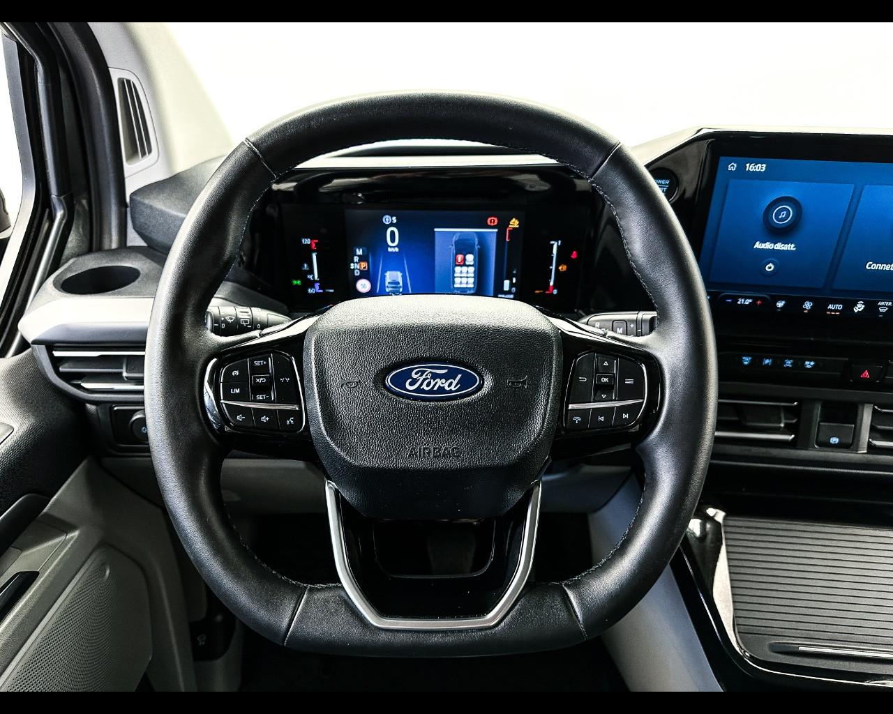 FORD Tourneo Custom 2ªs - Tourneo Custom 320 2.0 EcoBlue 170CV aut. PC Titanium