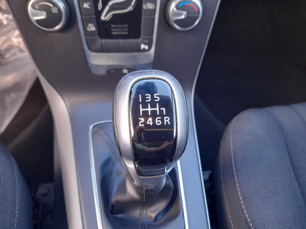 Volvo V40 Cross Country D2 Kinetic