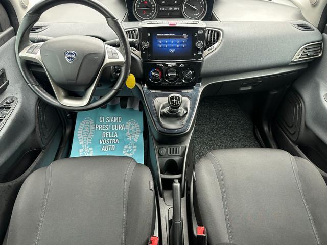 LANCIA Ypsilon 1.0 HYB 5 porte Gold