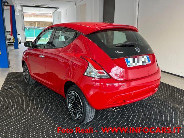 LANCIA Ypsilon 1.0 FireFly 5p S&S Hybrid Ecochic Gold PROMO!