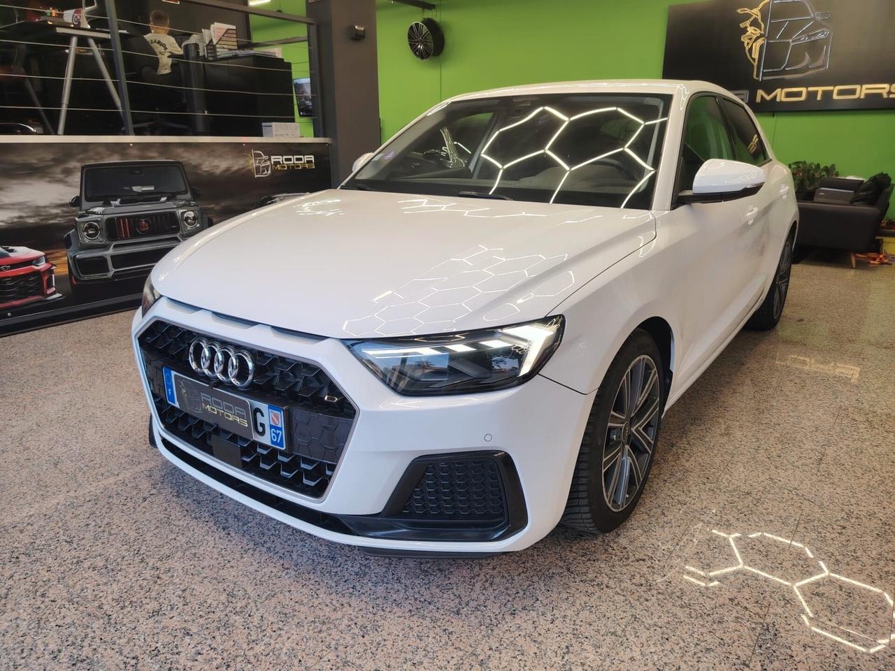 Audi A1 SPB 25 TFSI design luxury
