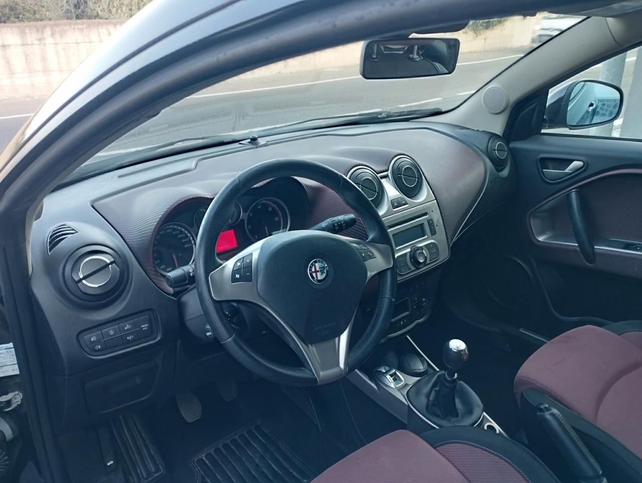 Alfa Romeo MiTo 1.3 JTDm-2 95 CV S&S Distinctive Premium Pack