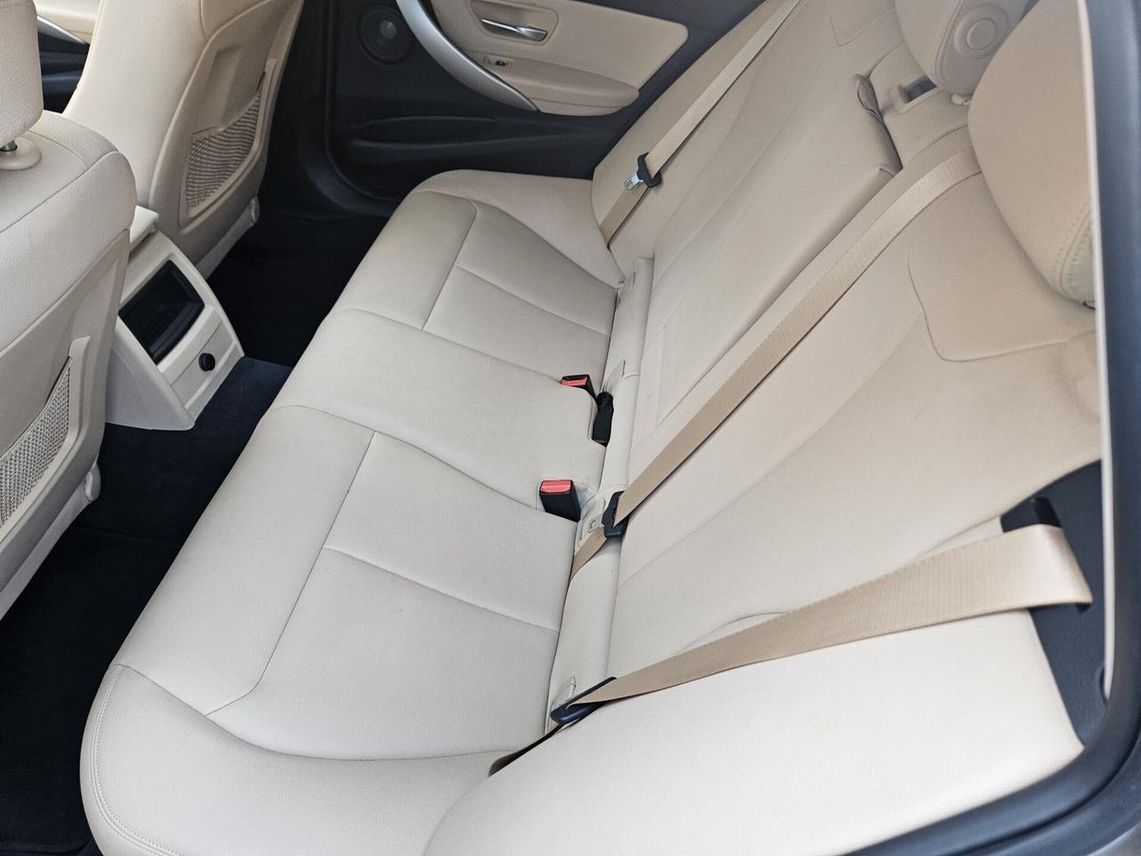 Bmw 316d Touring IPERFULL
