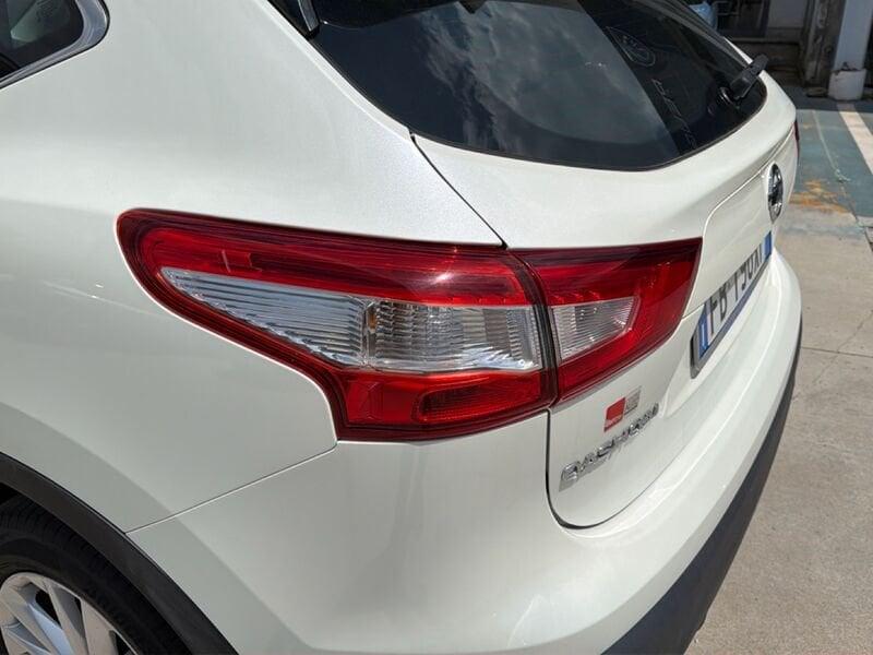 Nissan Qashqai 1.5 dci Tekna 110cv my16