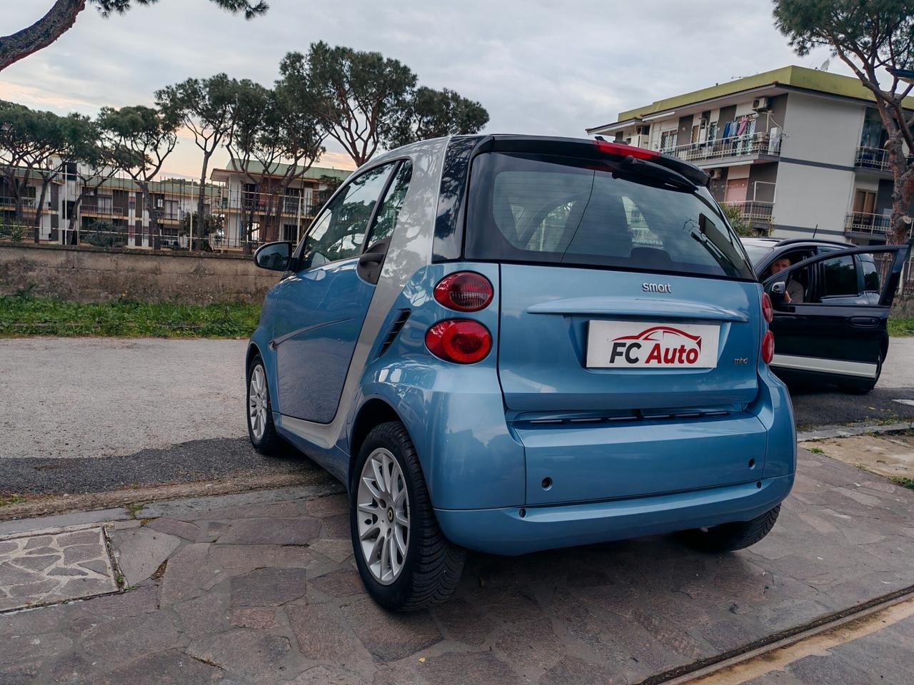 Smart ForTwo 1000 52 kW coupé passion 2011