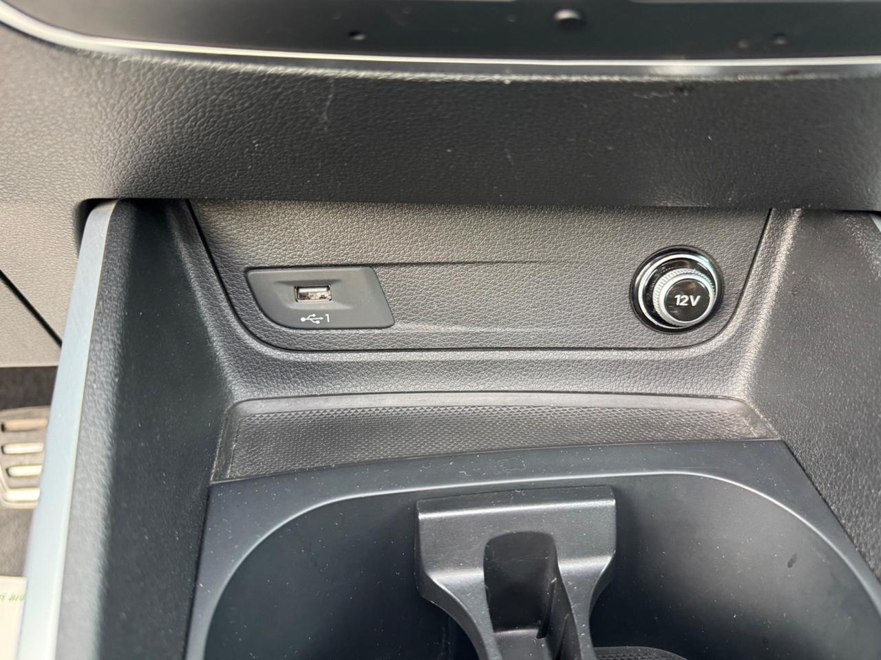 Audi Q2 30 TDI 116CV S tronic S-line Edition COCKPIT tetto