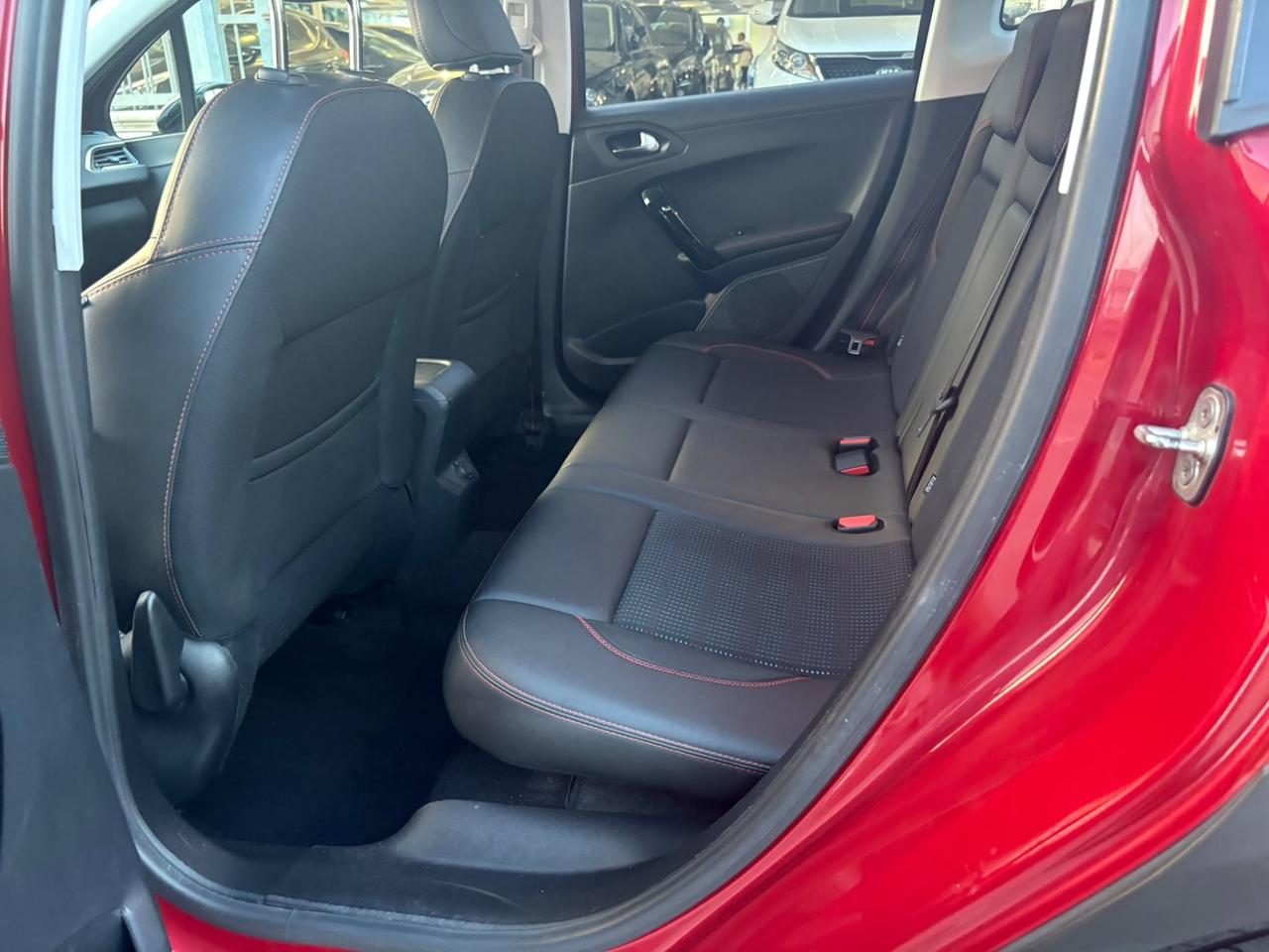 Peugeot 2008 BlueHDi GT Line Unipro 2016