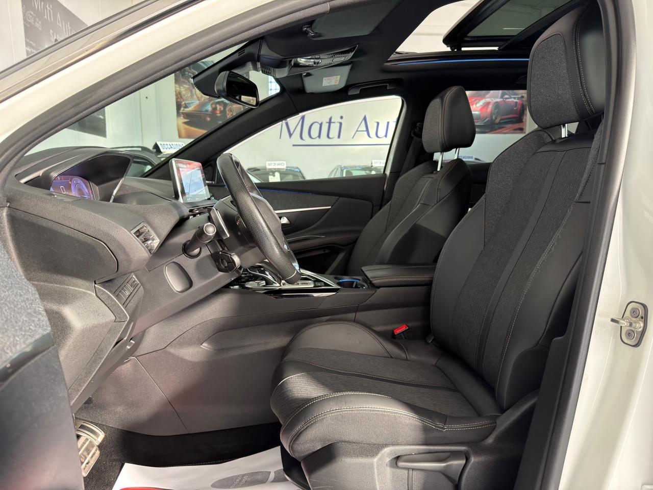 Peugeot 3008 BlueHDi 130 S&S EAT8 GT Line TETTO