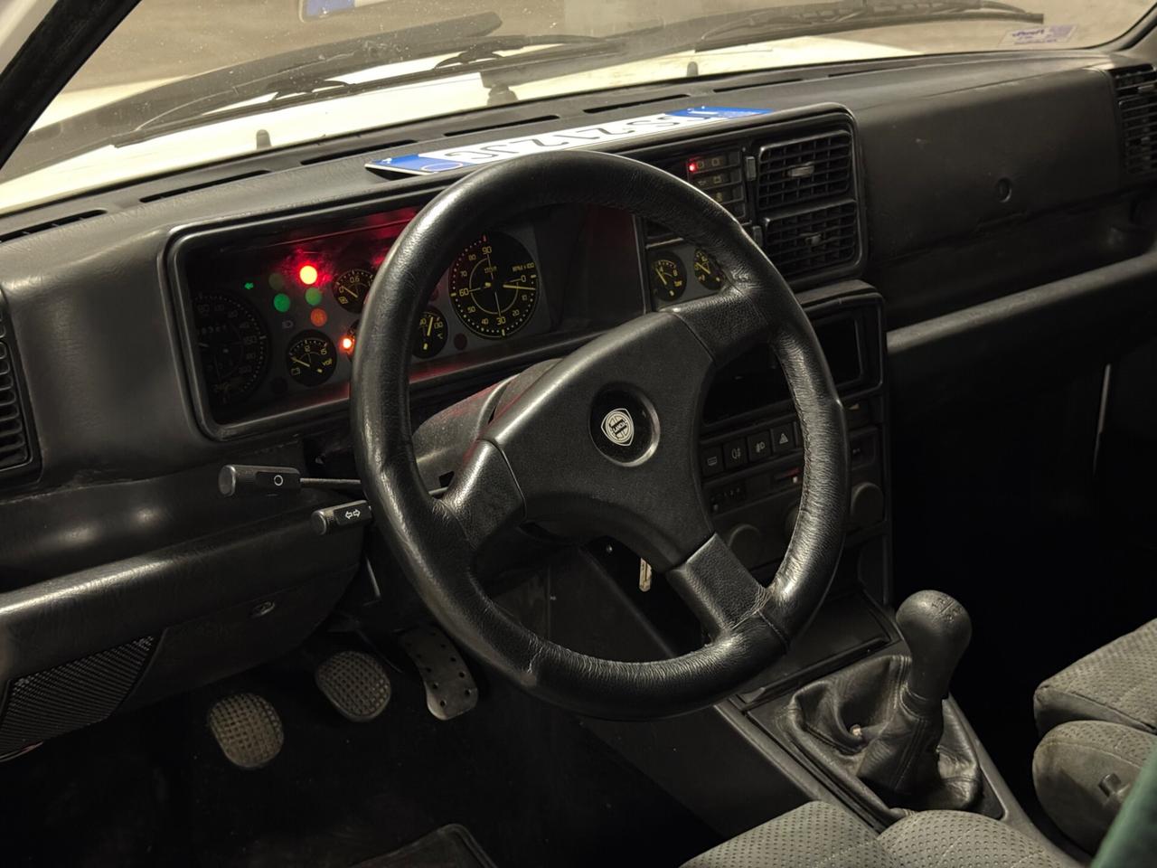 Lancia Delta 2.0i.e. turbo 16V HF integrale