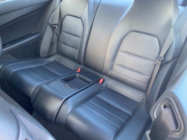 MERCEDES-BENZ E 220 CDI Coupé BlueEFFICIENCY Avantgarde