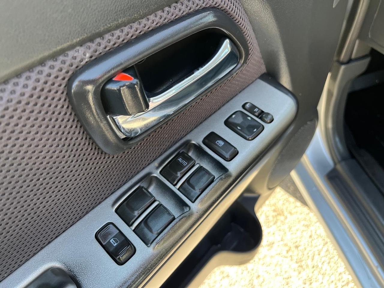 IsuzuD-Max-3.0T.D-4WD/4P-c.aut-km135000-2010