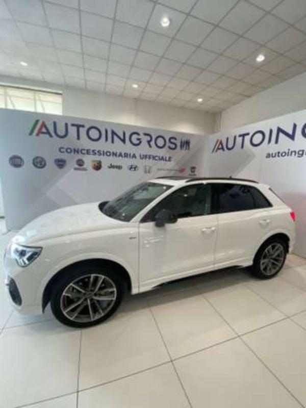 Audi Q3 35 2.0 tdi S line edition s-tronic