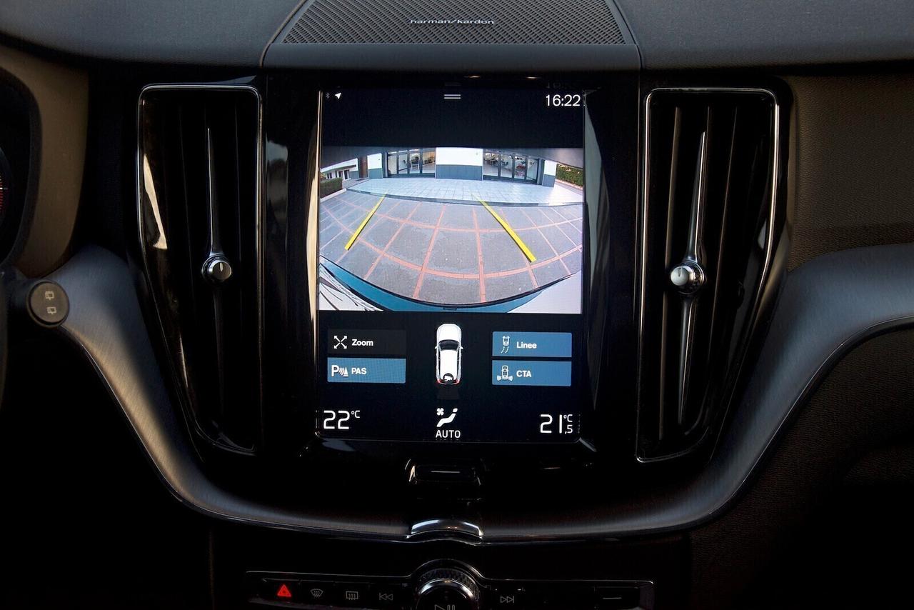 Volvo XC60 B4 Diesel 197cv Aut. Momentum Pro