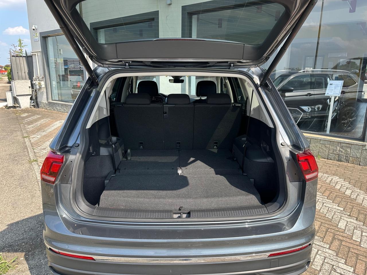 Volkswagen Tiguan Allspace 2.0 tdi Life 150cv 7posti DSG *PREZZO REALE*